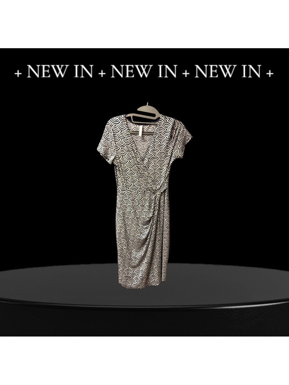 Elegant Navy and White Patterned Dress by GILLI